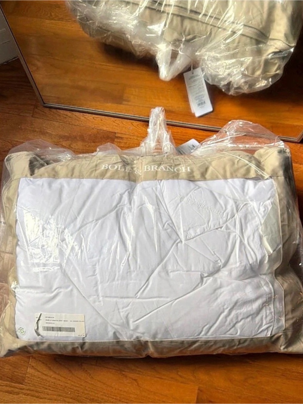 New sealed Boll & Branch Down Alternative Duvet Insert